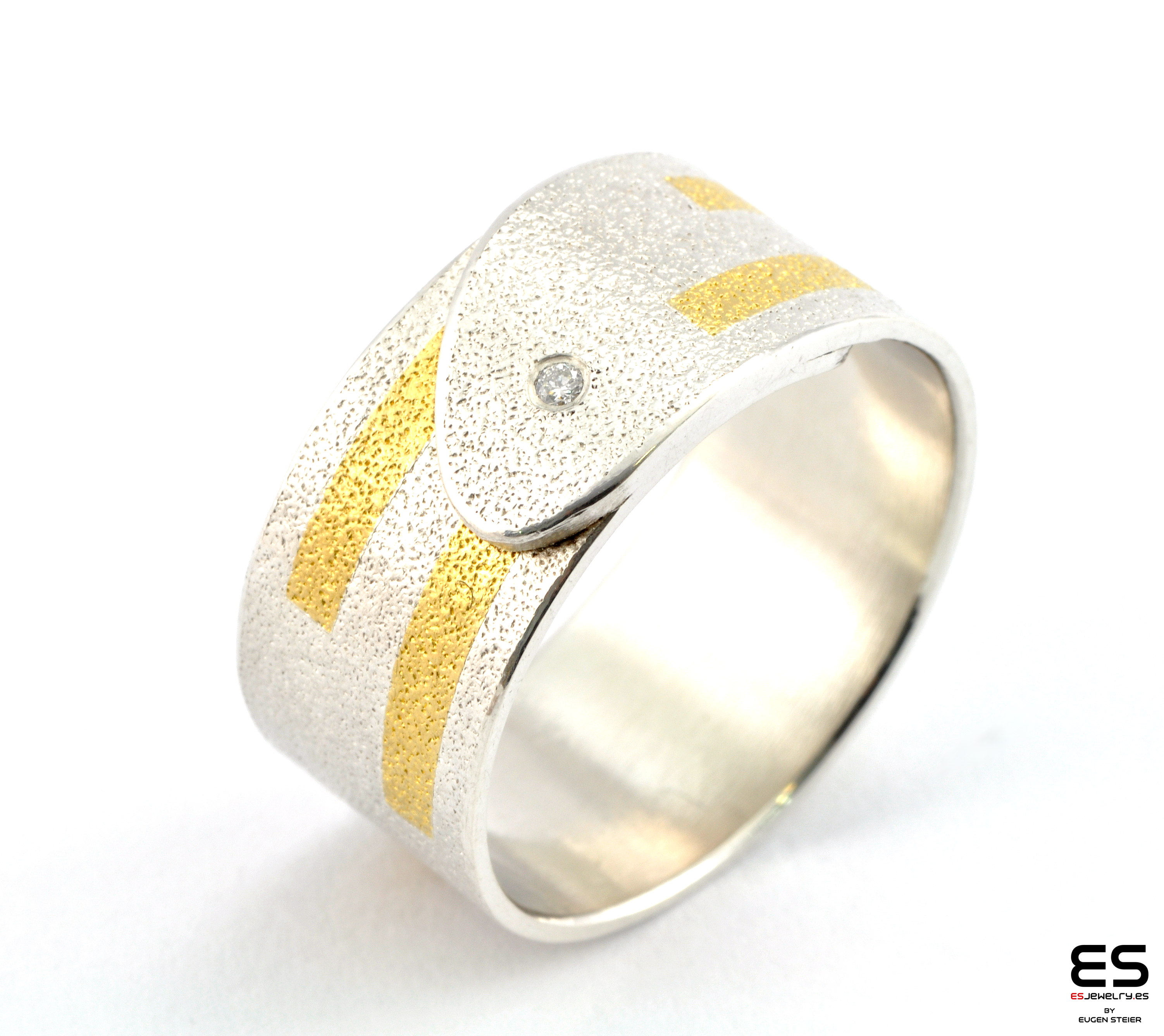 Sterling Silver Ring with Gold and Diamond