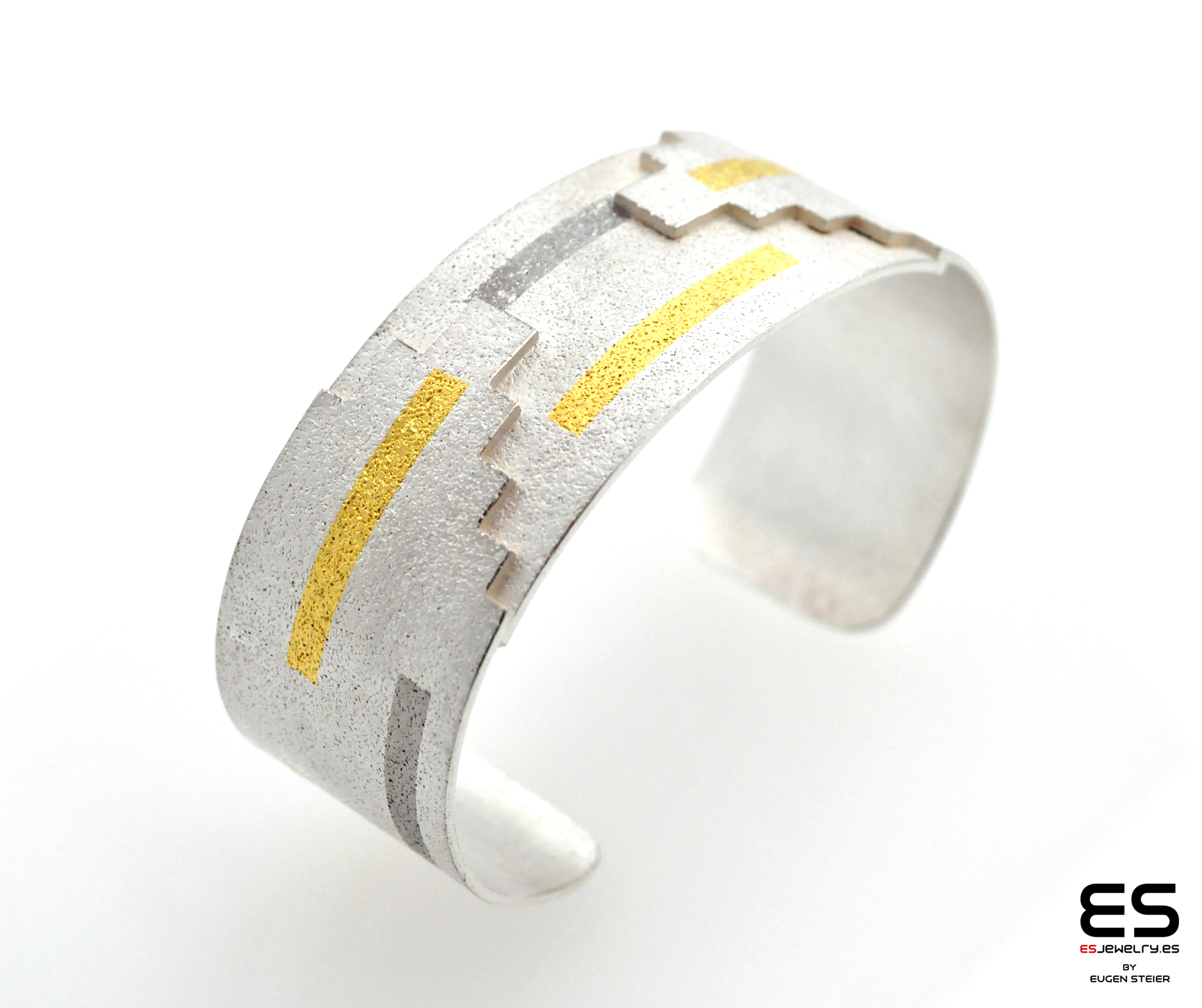 Stylish 24k Gold and Sterling Silver Bracelet