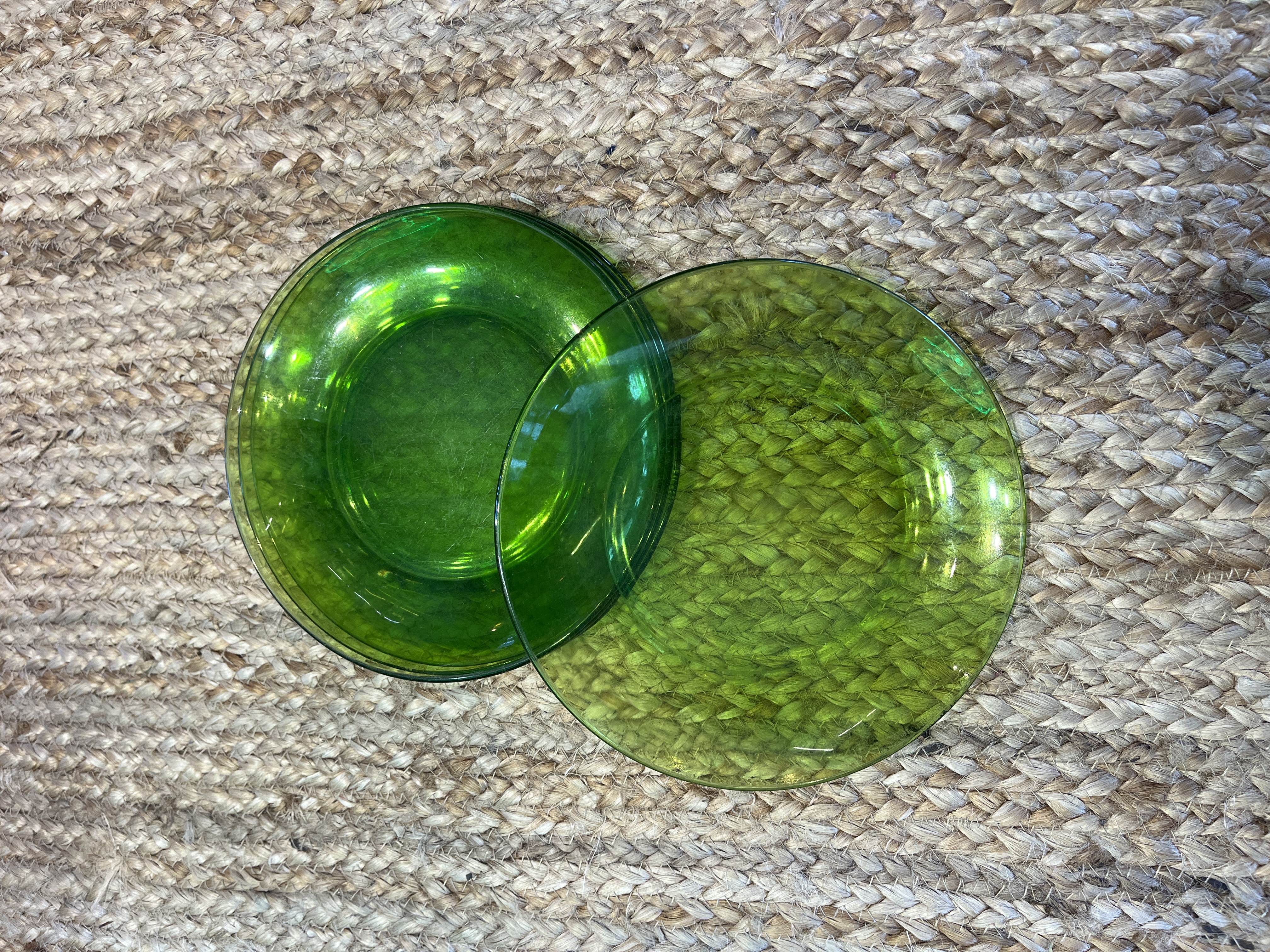 Assiette Transparente Verte