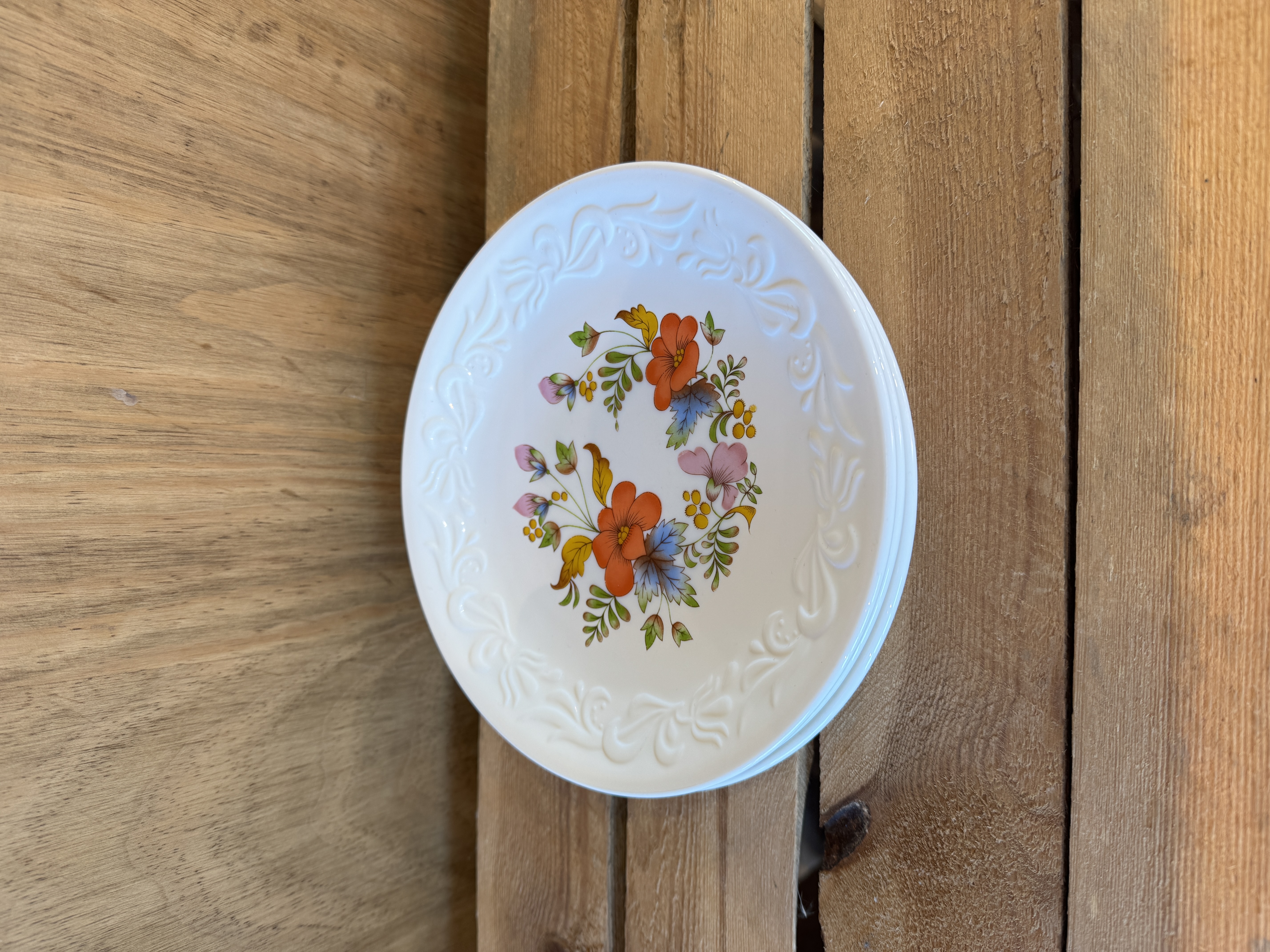 Lot 4 Assiettes Fleurs