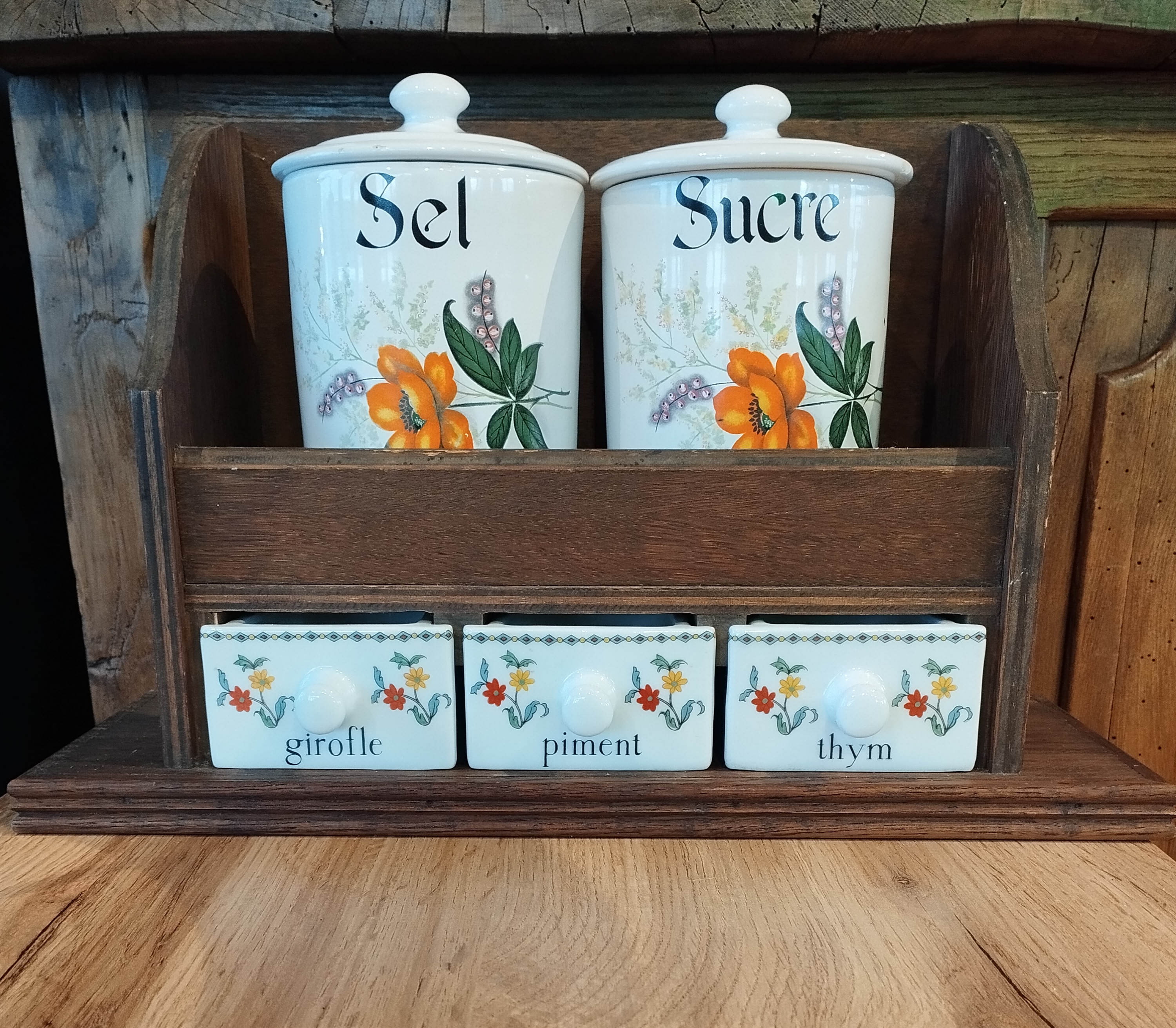 Porte Epices avec Tiroirs et Pots