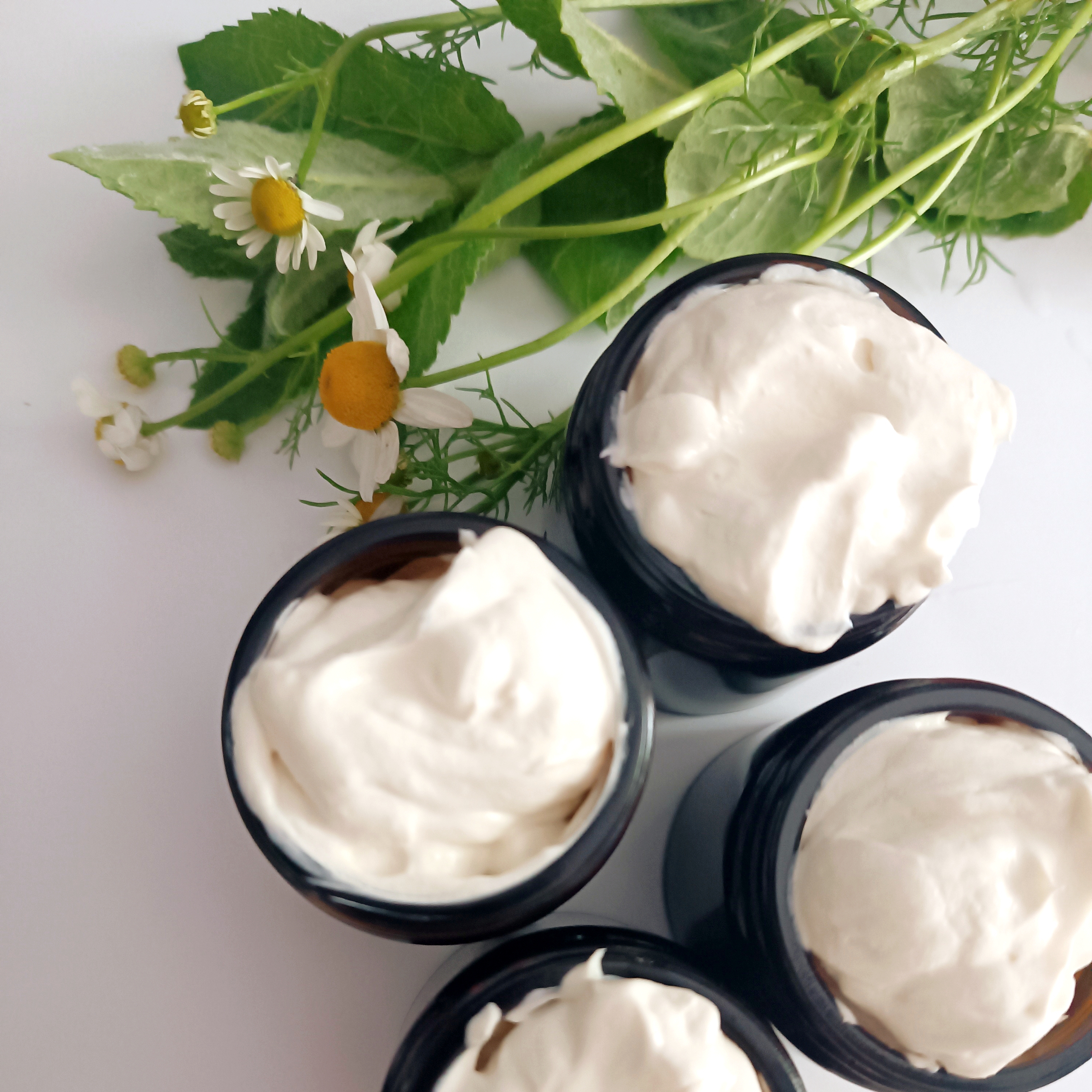 Apsauginis natūralus kremas nuo saulės ☀️ SPF 15 || Su mineraline apsauga cinko oksidu, morkų sėklų aliejumi, ramunėlių hidrolatu