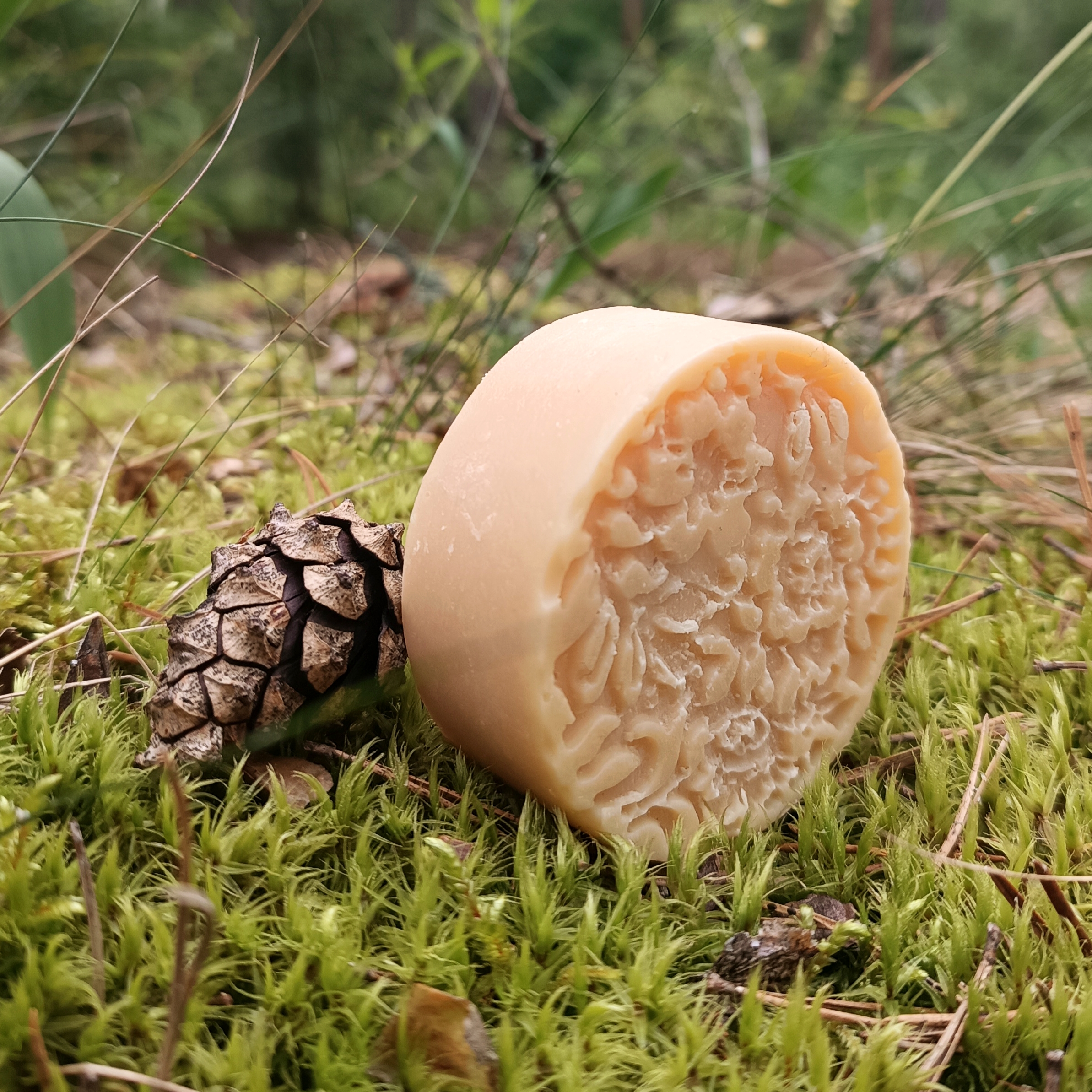 Muilas "DEBESYS" || Su kokosų pienu, baltu moliu, labai švelnus, be dažiklių, švelnaus kvapo