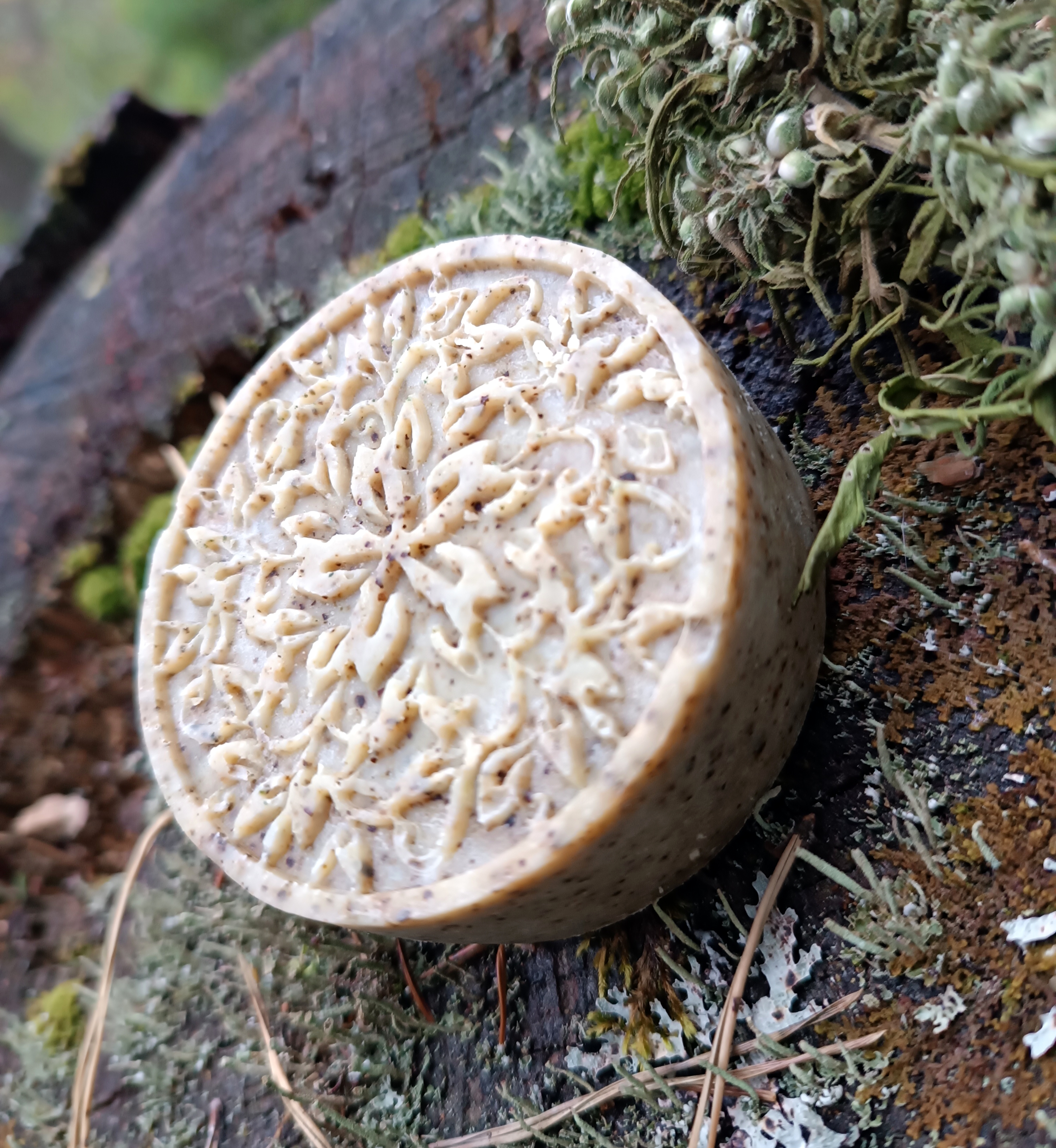 Muilas-šveitiklis "KANAPINIS" 🌿 su lietuvišku nerafinuotu pluoštinių kanapių aliejumi, kanapių išspaudomis