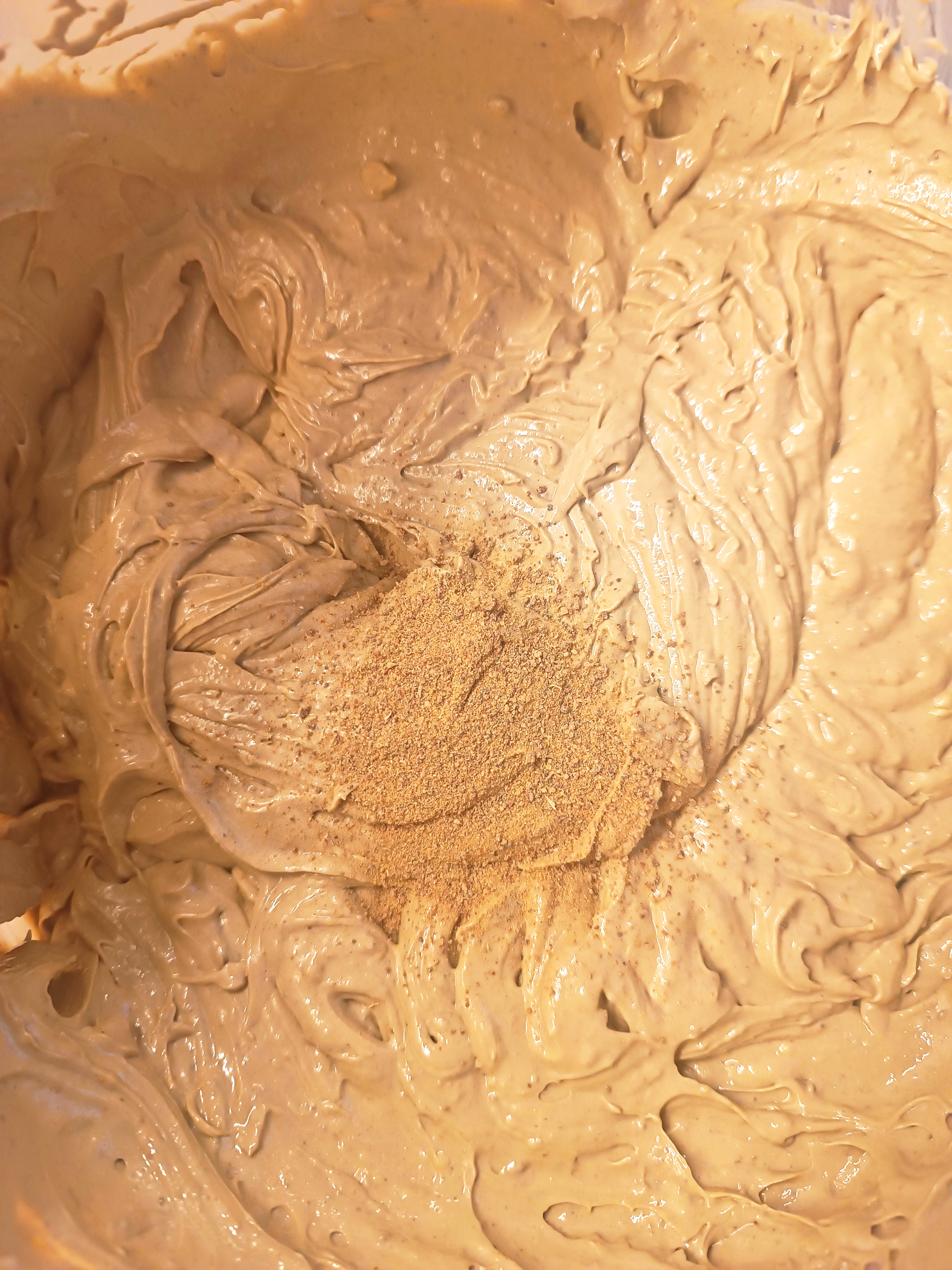 Natūrali dantų pasta su lietuvišku bičių pikiu 🐝, baltuoju moliu ir pušų fitoliu || Natūrali apsauga nuo dantenų uždegimo