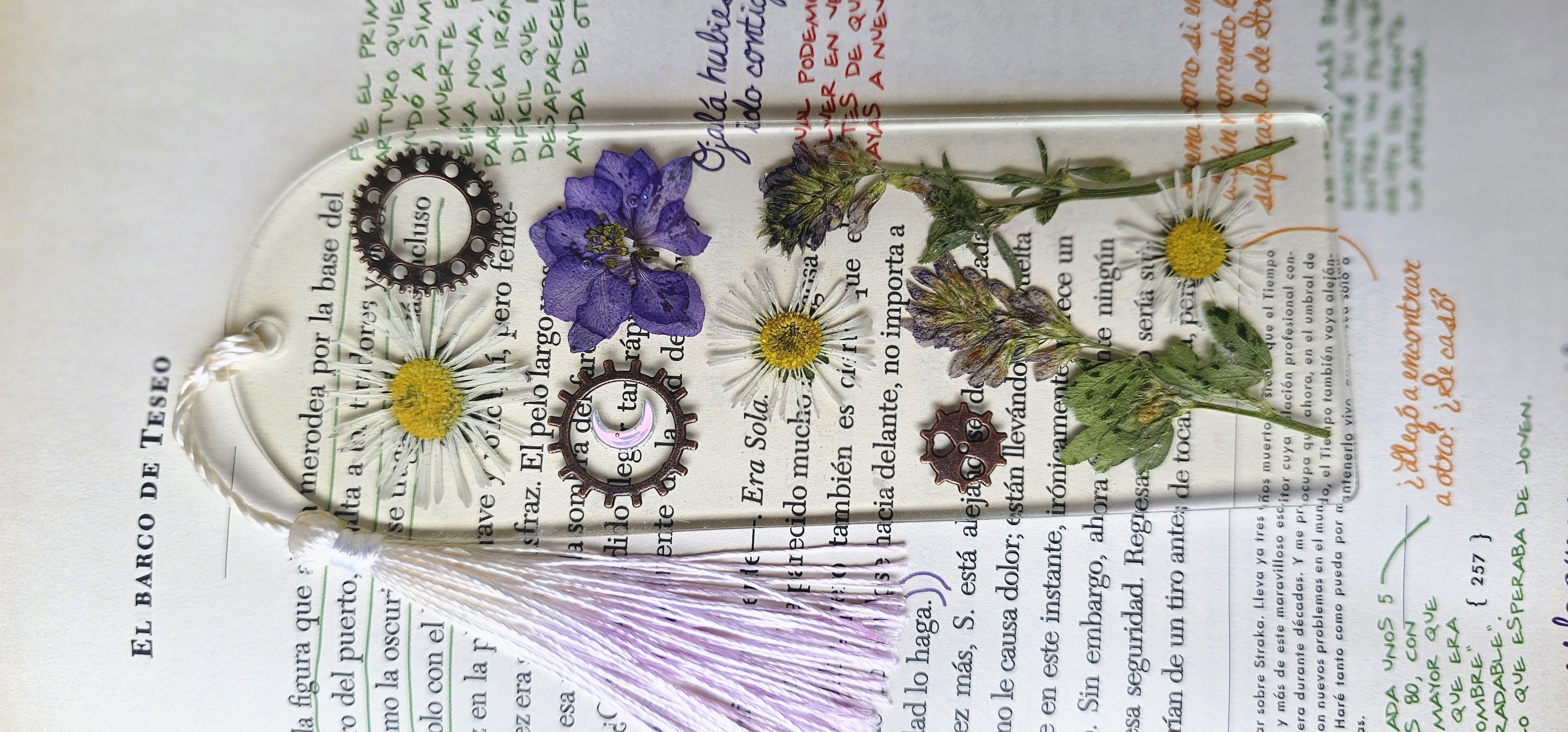 Marcapáginas de flores