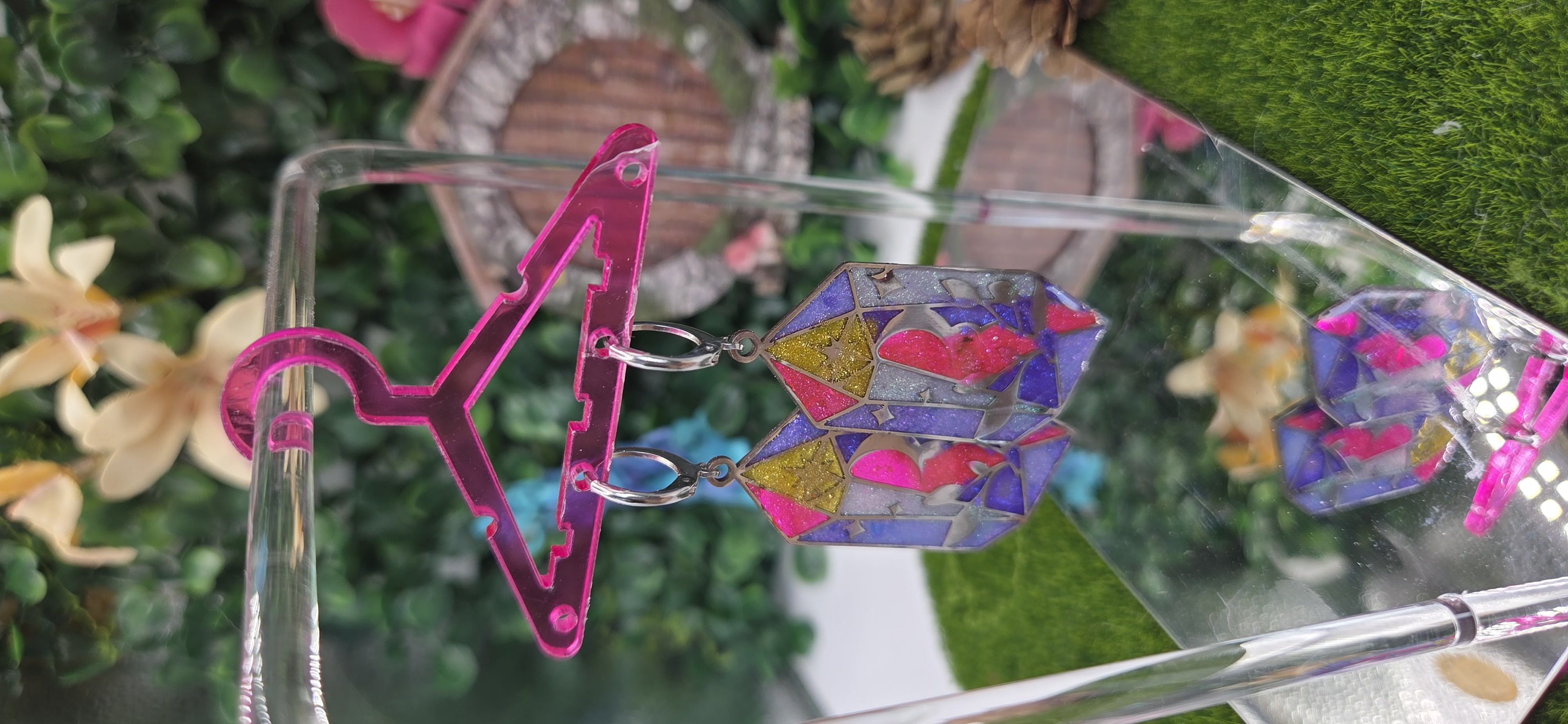 Pendientes geométricos vidriera