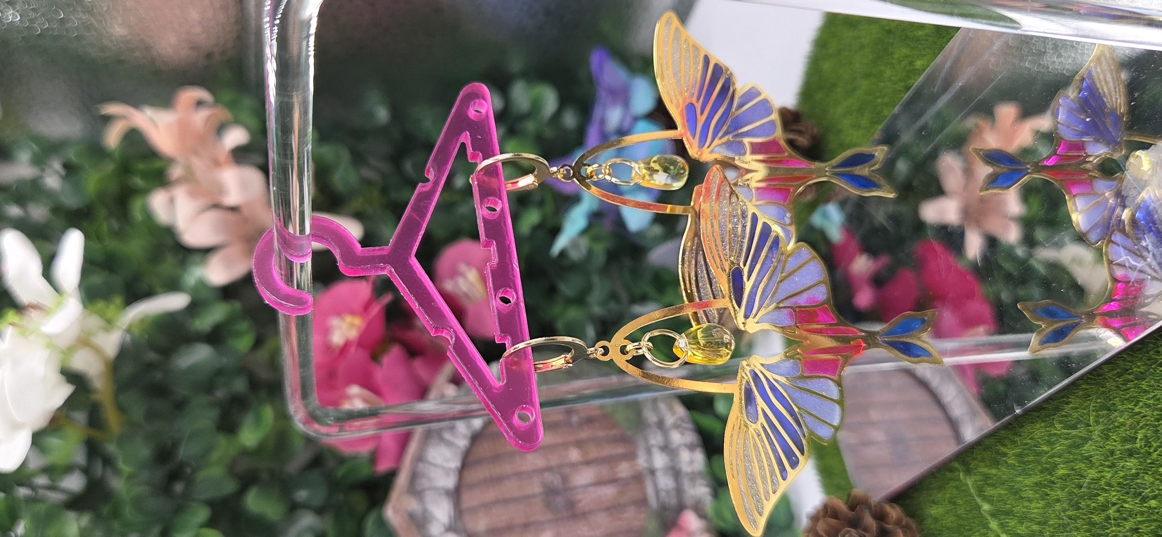 Pendientes Vidriera Luna Moth Amarillo