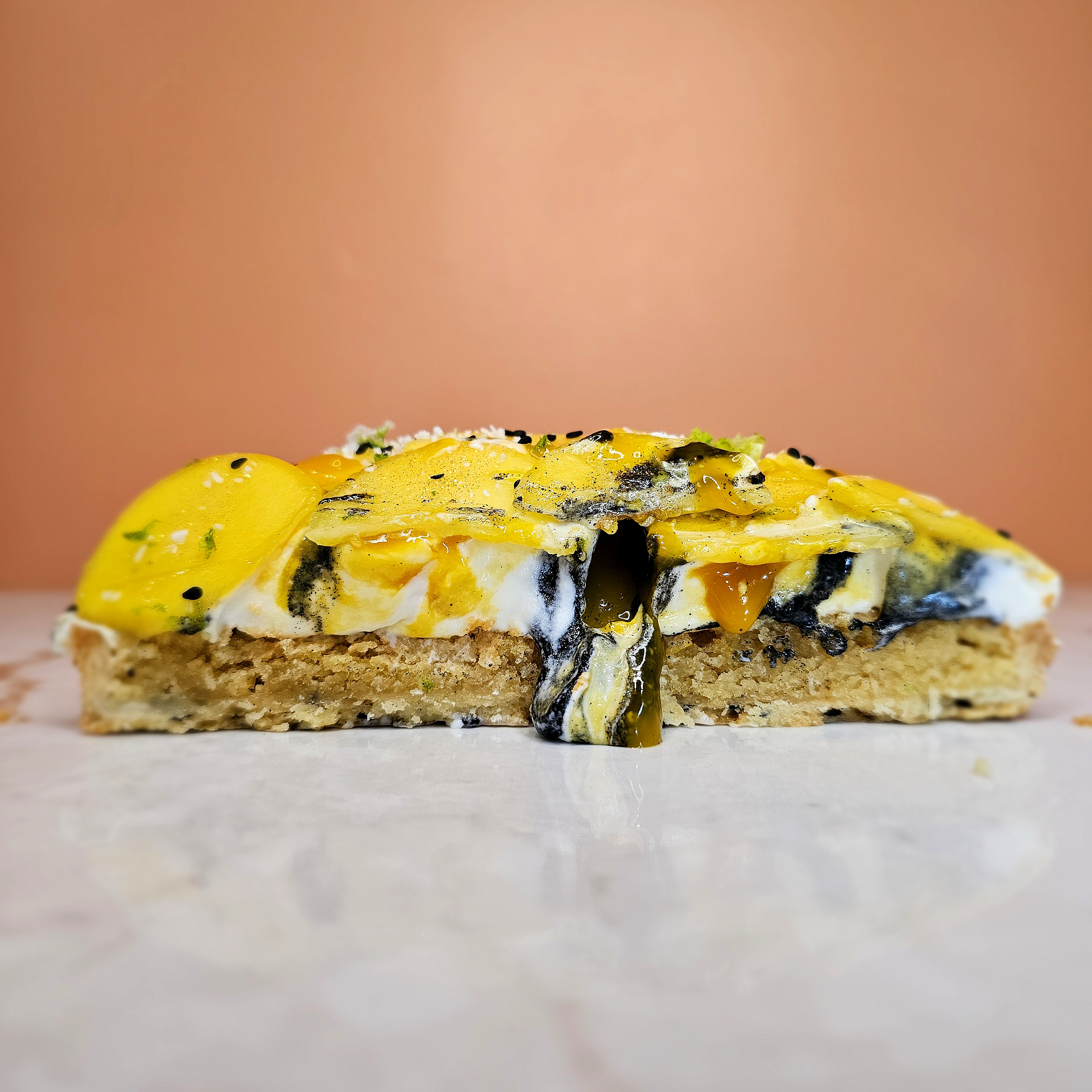 Tarte Mangue, Coco, Sésame Noir