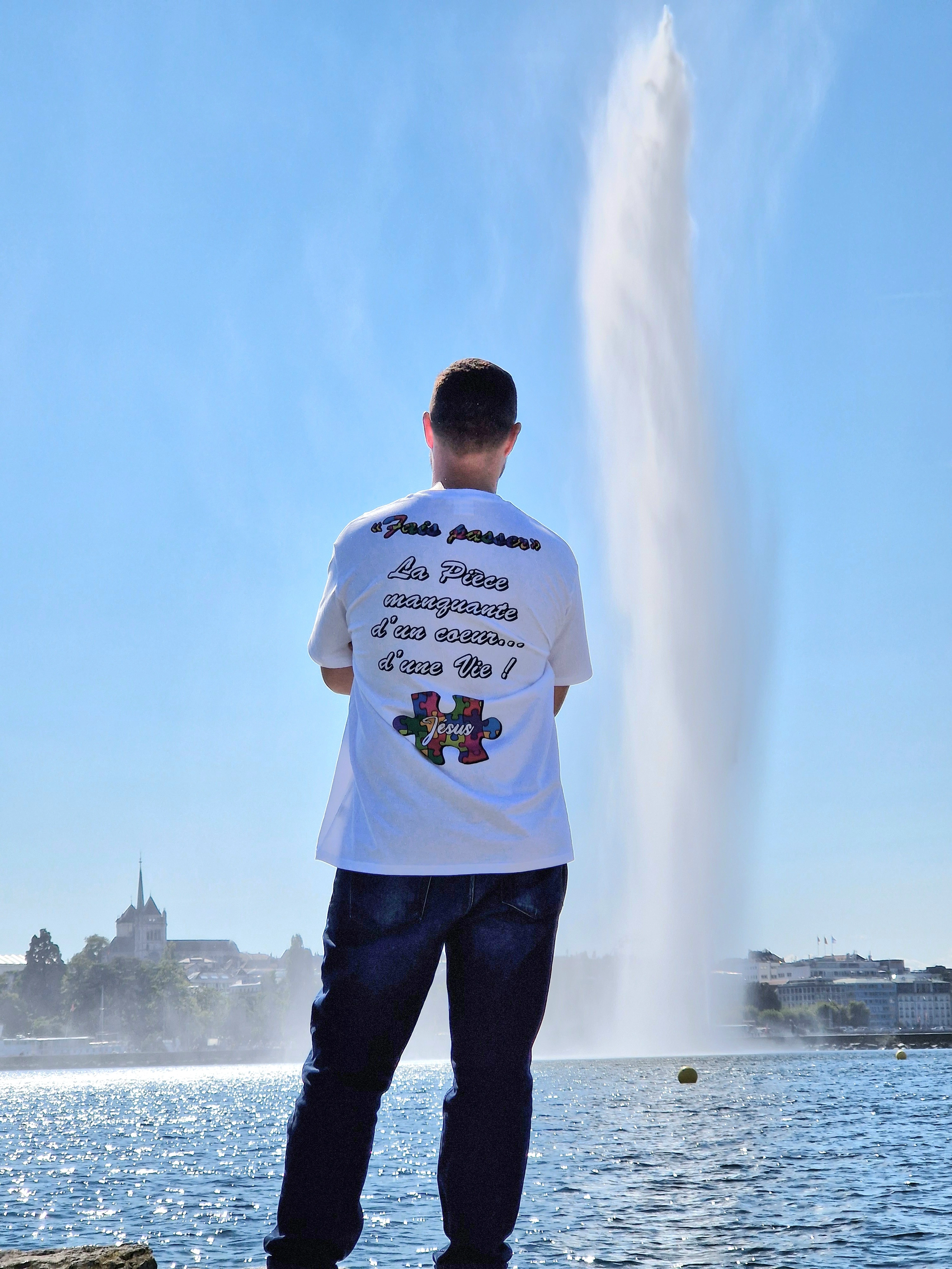 T-Shirt  Jésus la pièce manquante du puzzle