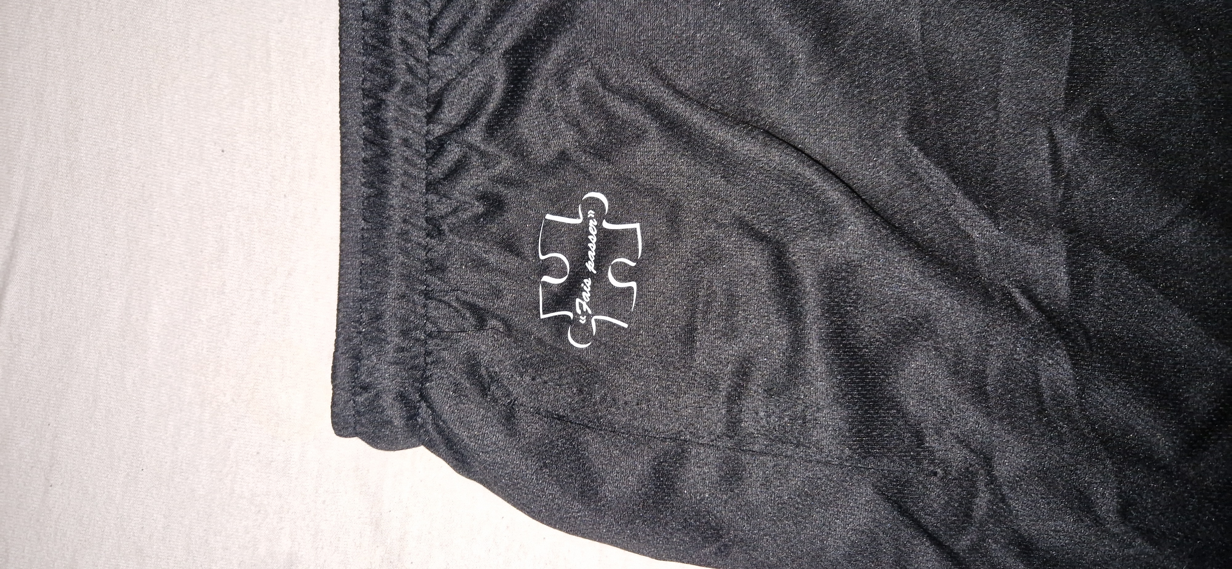 Short de sport "Post Tenebras Lux"