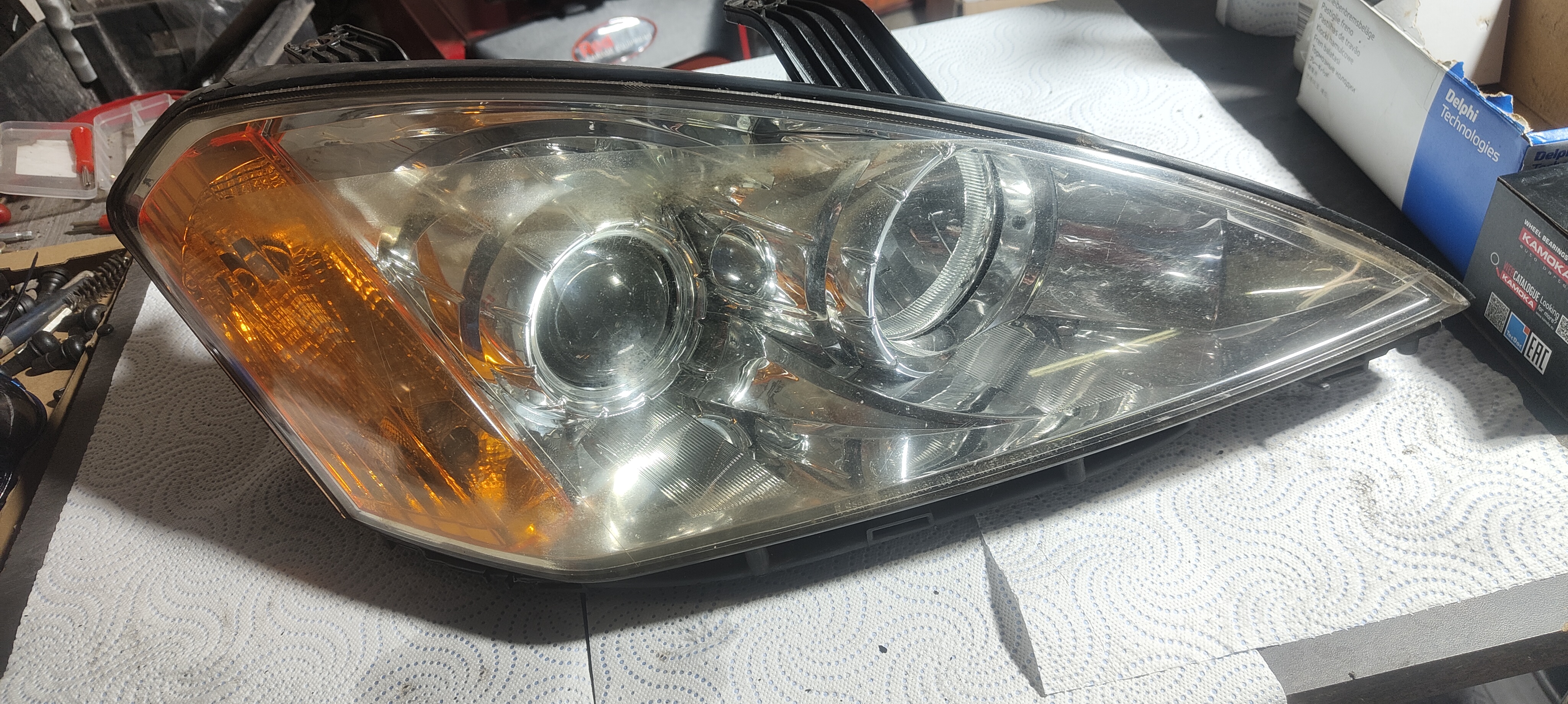 Phare avant droit SSangyong Kyron 2005 - 2007