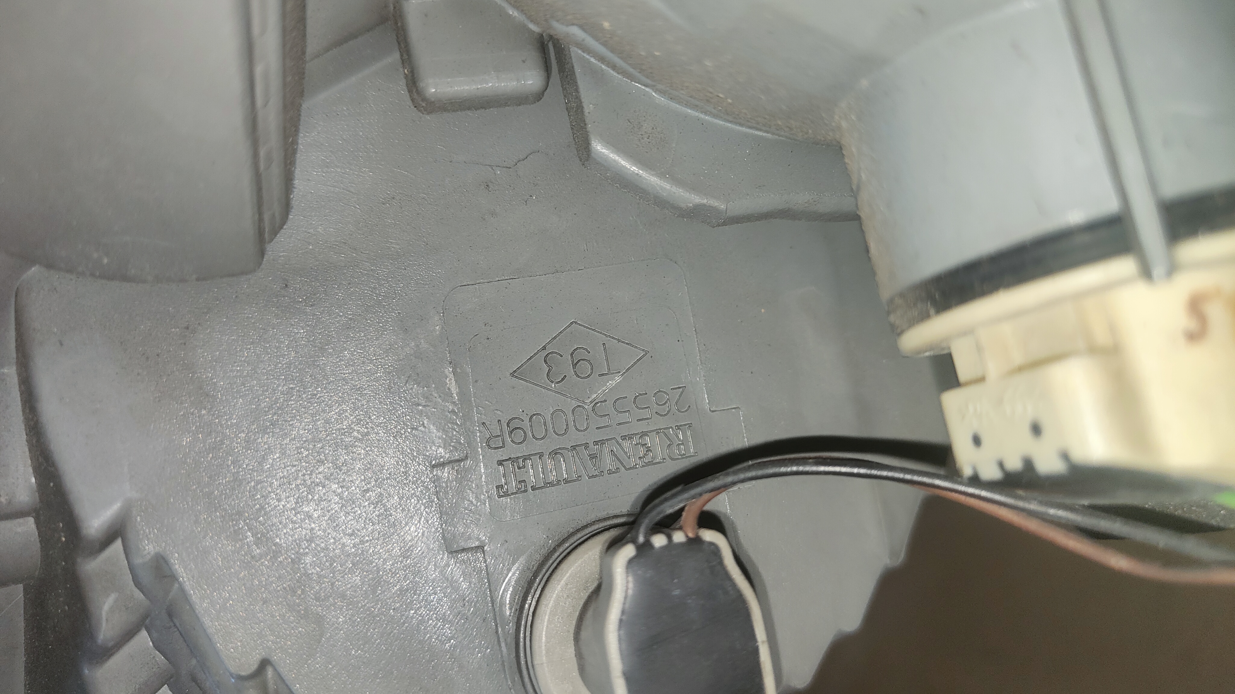 Feu arrière Partie intérieure gauche pour Megane 3
