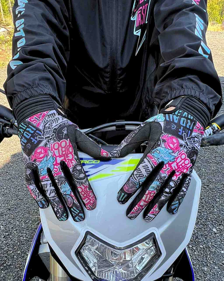 Off-Road Vixens Gloves