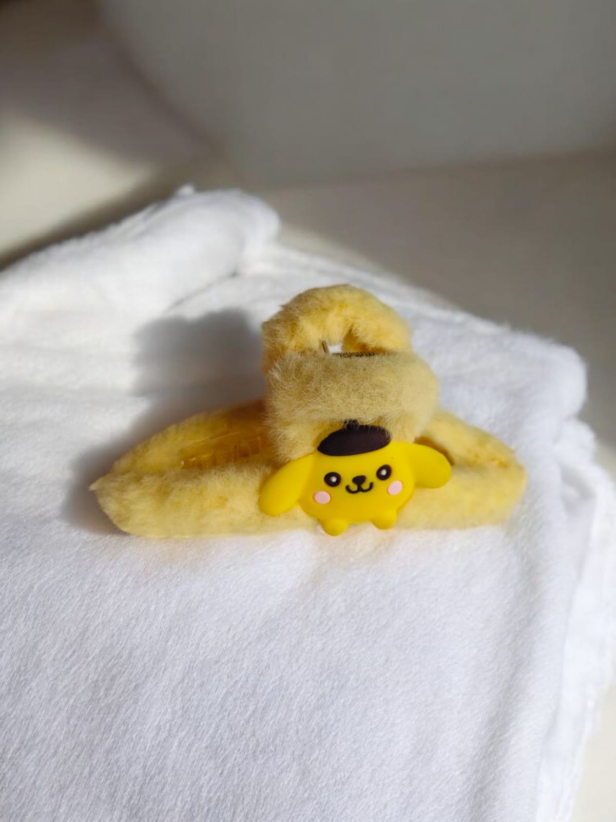 Cute Fleur Fuzz Claw (pack Of 1)