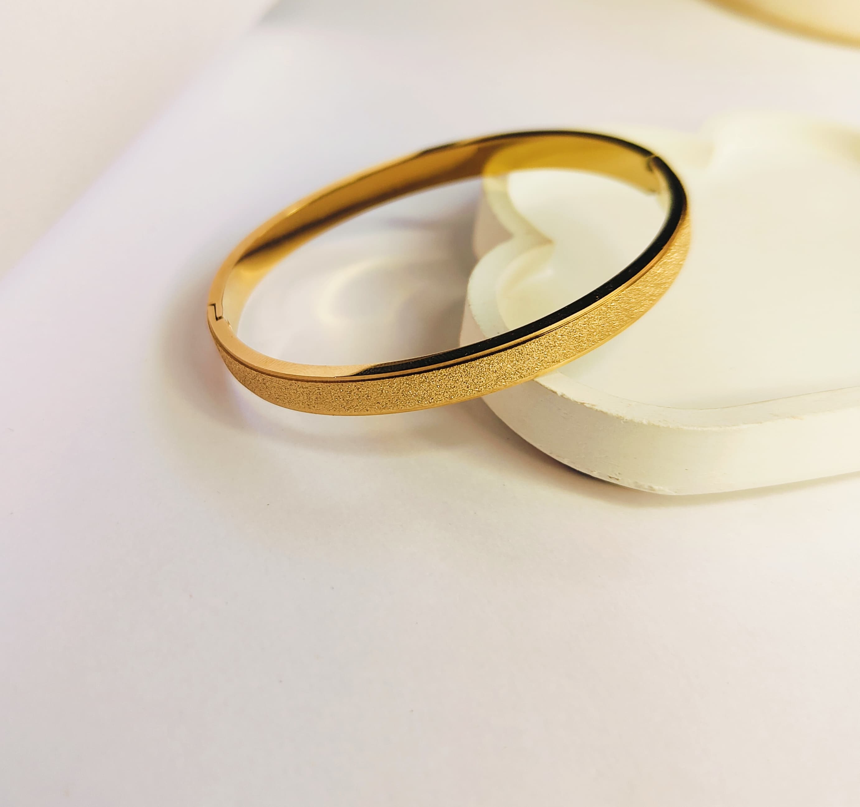Elegant Gold Bangle