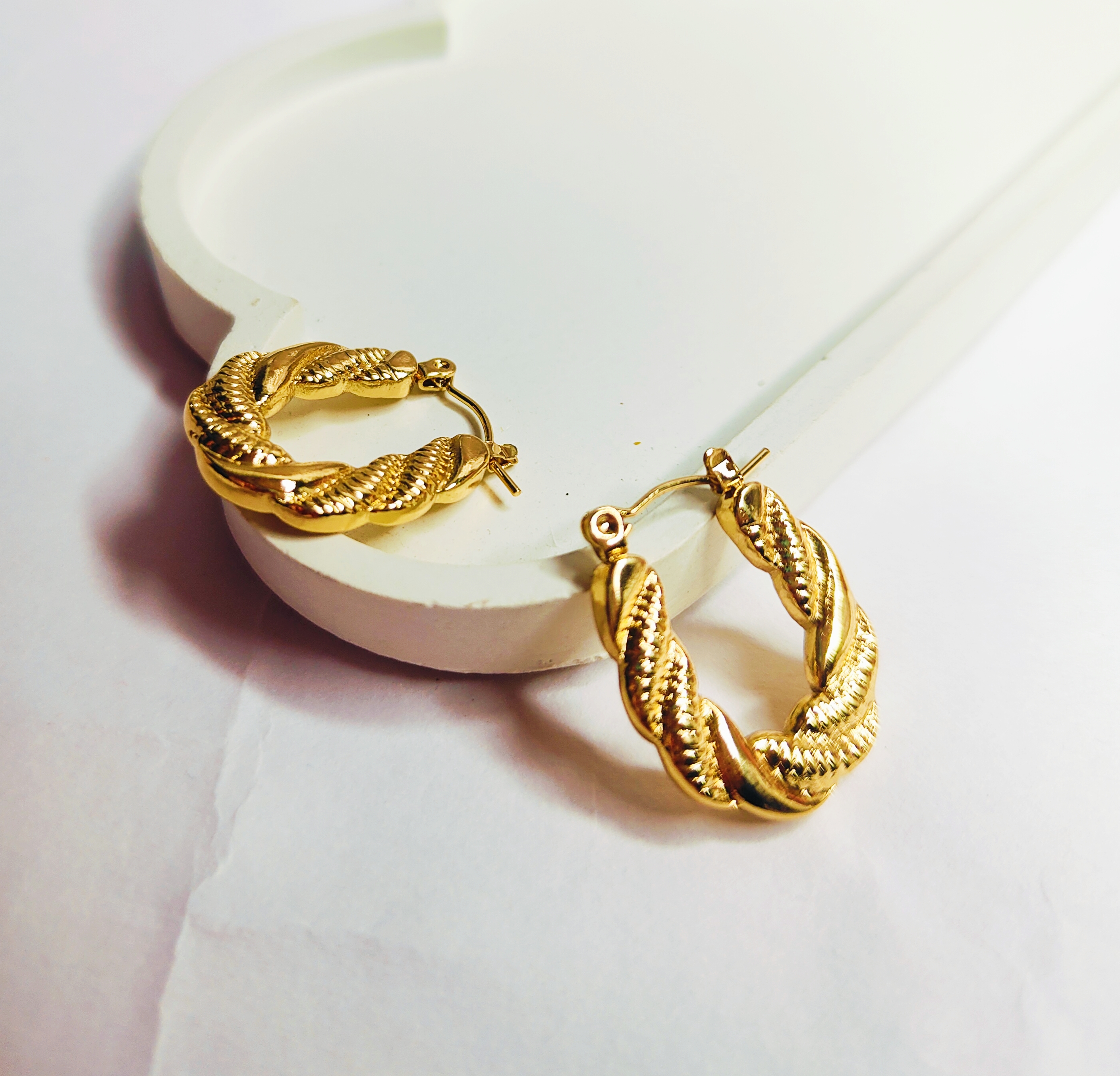 Elegant Twisted Gold Hoop Earrings