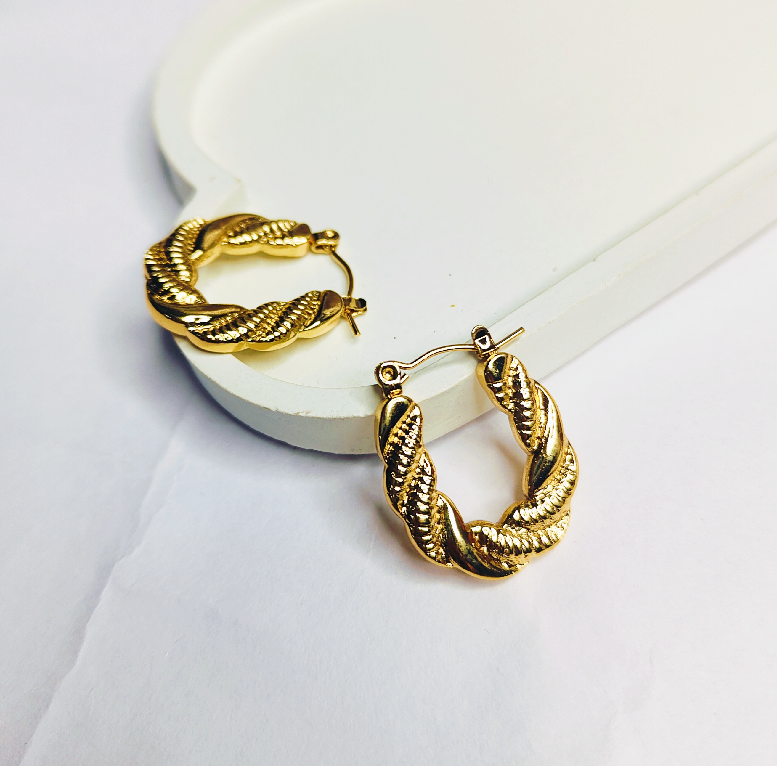 Elegant Twisted Gold Hoop Earrings