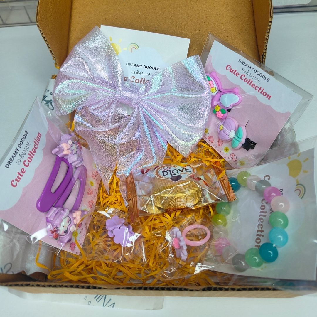 Hamper Cute Accessories Gift Set