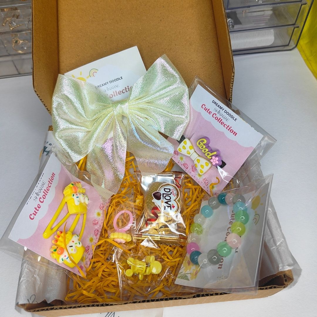 Hamper Cute Accessories Gift Set