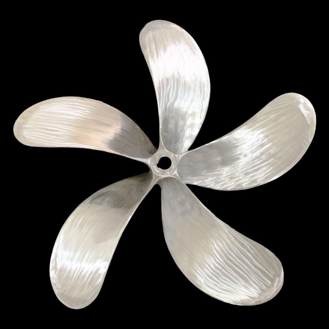 R 46" - 48" - 52" 5B BOAT PROPELLER