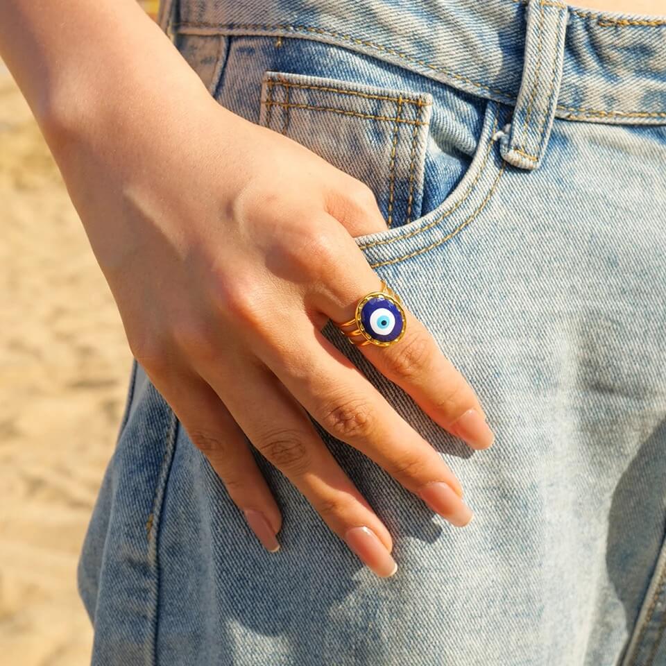 Bague avec œil porte-bonheur