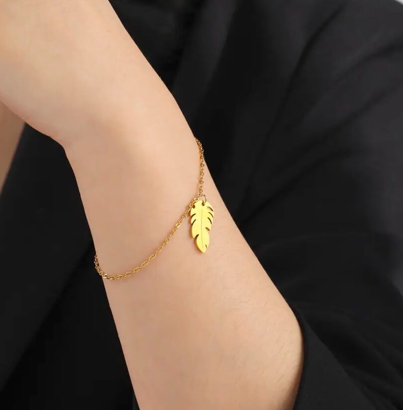 Bracelet feuille en or