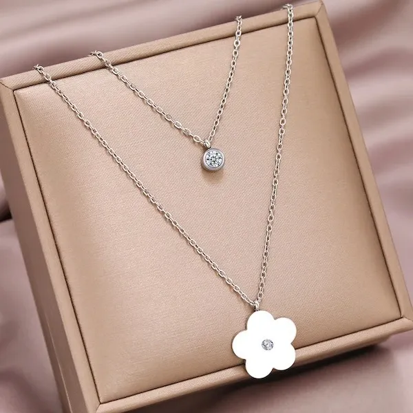 Collier à pendentif double