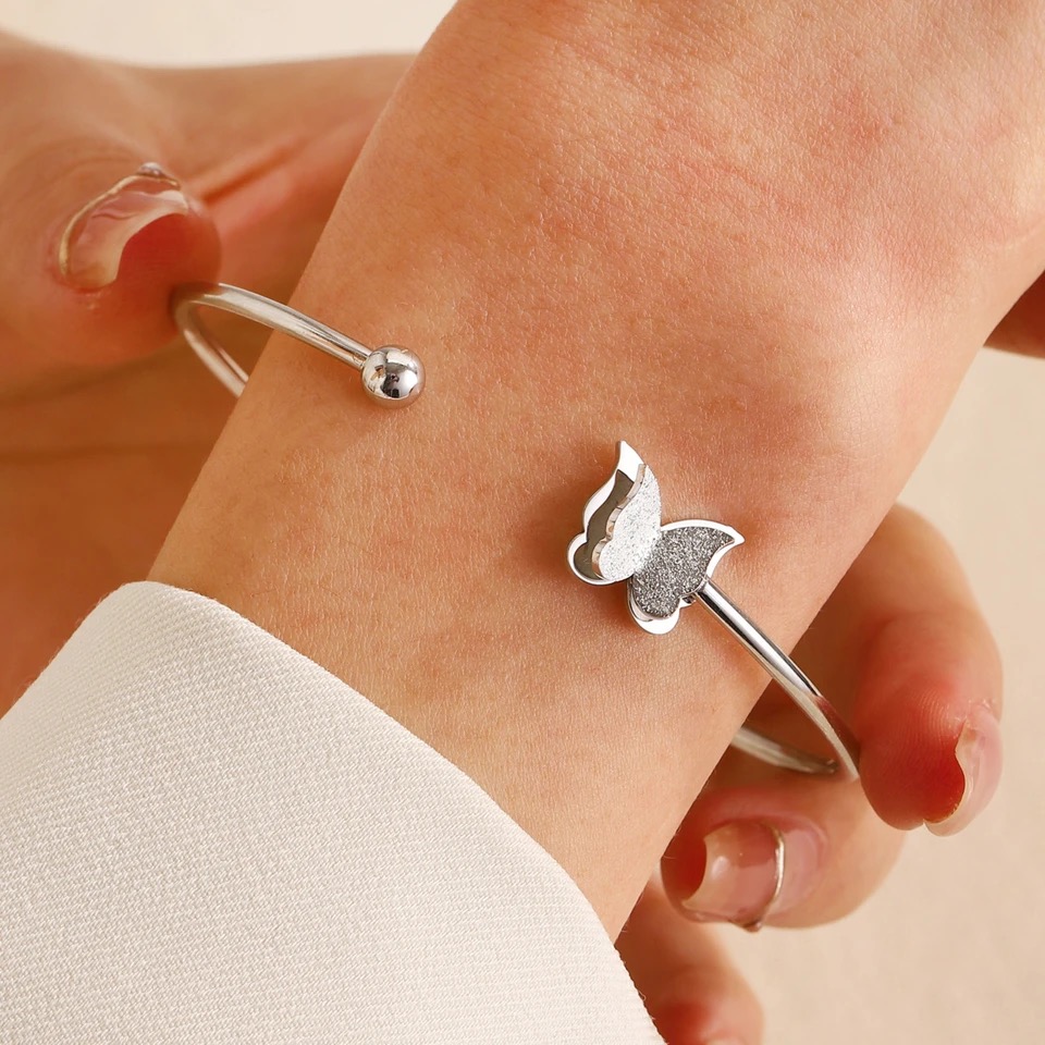 Bracelet papillon en argent