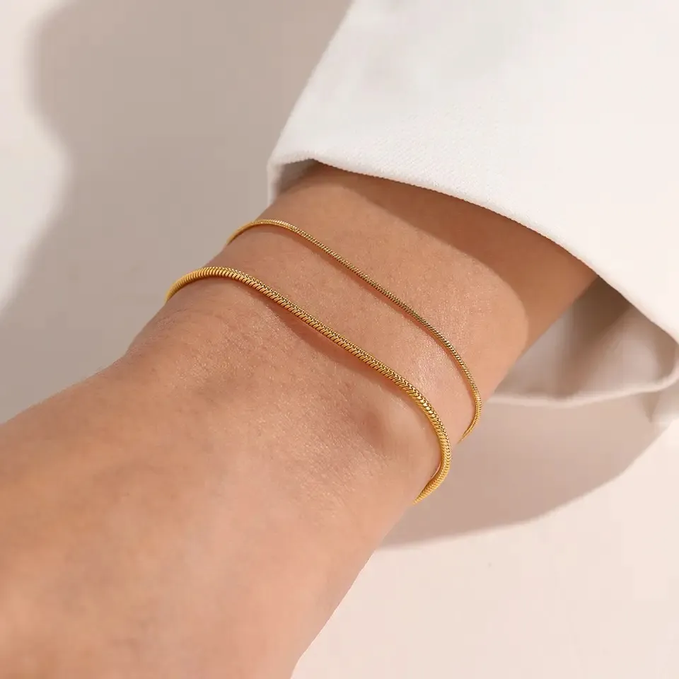 Bracelet fin en or
