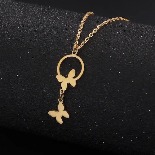 Collier papillon en or