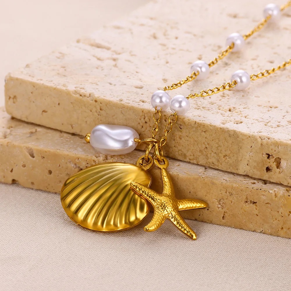 Collier coquillage et étoile de mer