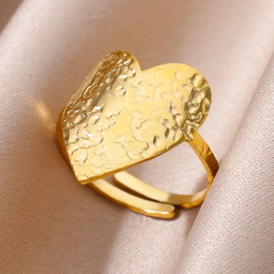 Bague en forme de cœur