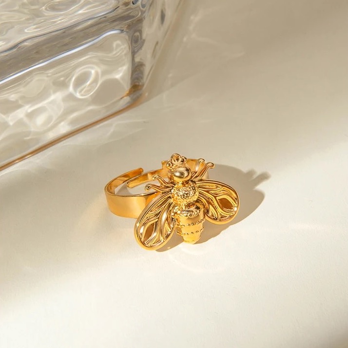 Bague abeille dorée