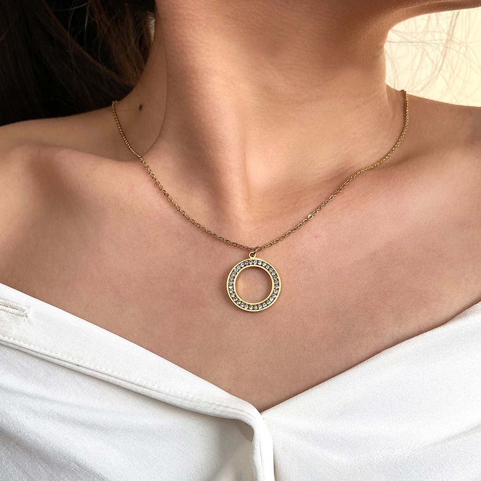 Collier cercle doré
