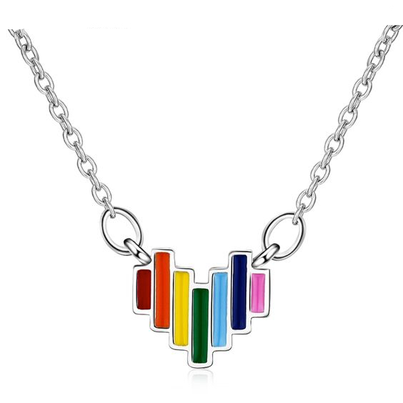 Collier en forme de cœur arc-en-ciel