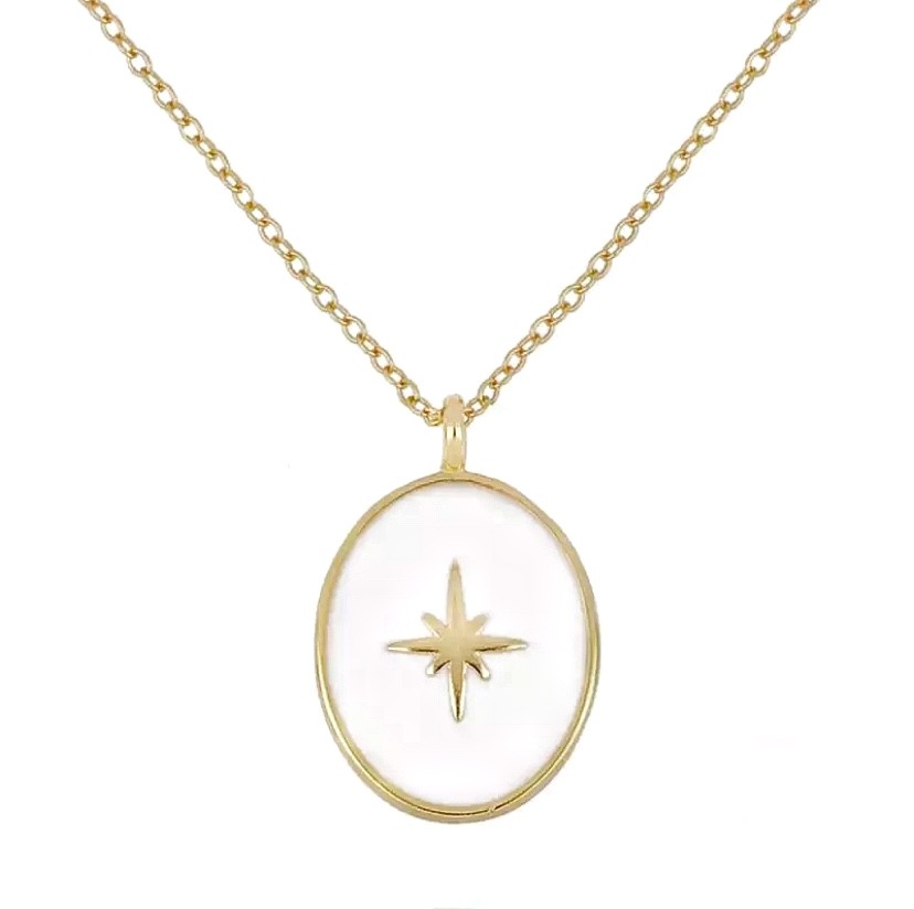 Collier pendentif étoile