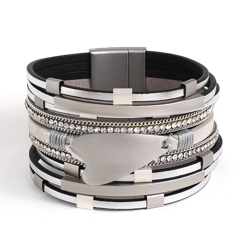 Bracelet en cuir multi-rangs