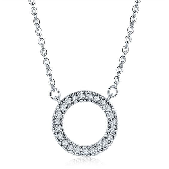 Collier en argent avec pendentif cercle