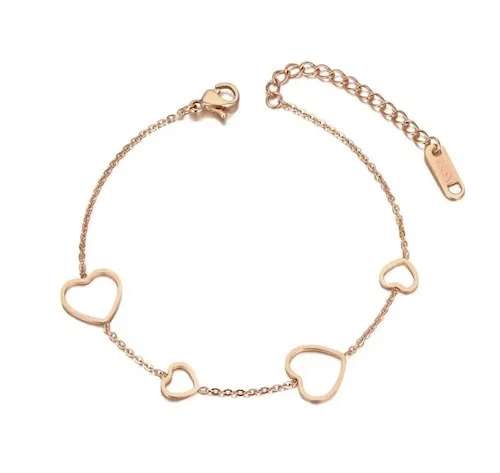 Bracelet en or avec cœurs