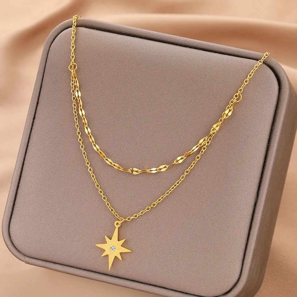 Collier étoile en or