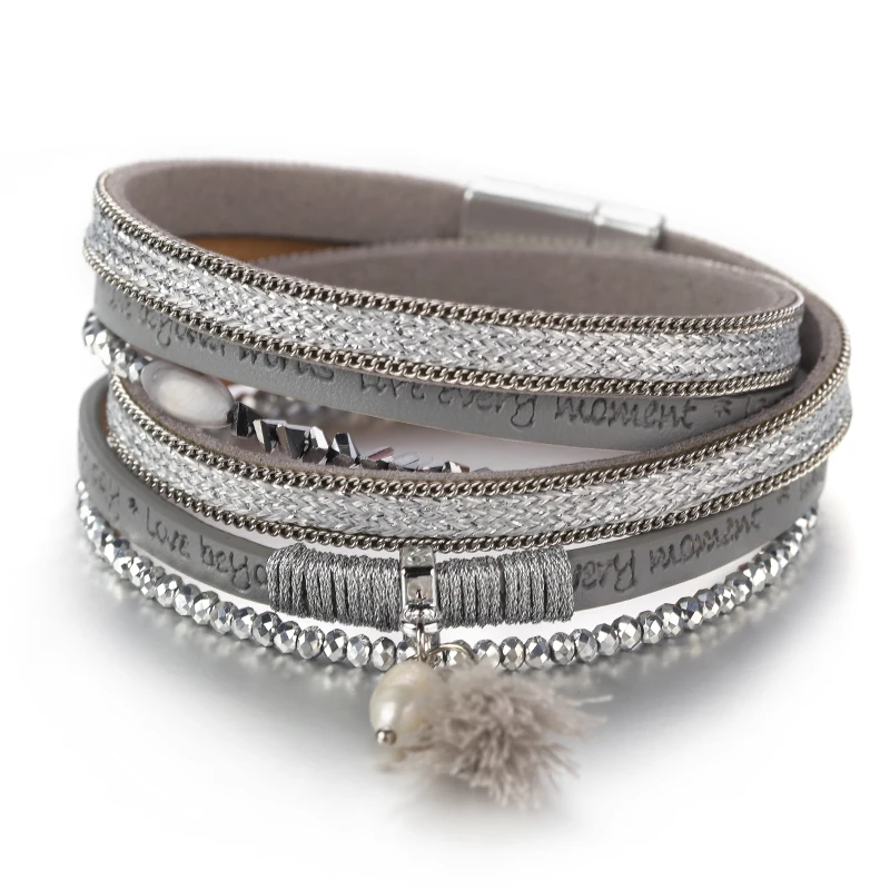 Bracelet manchette en cuir gris