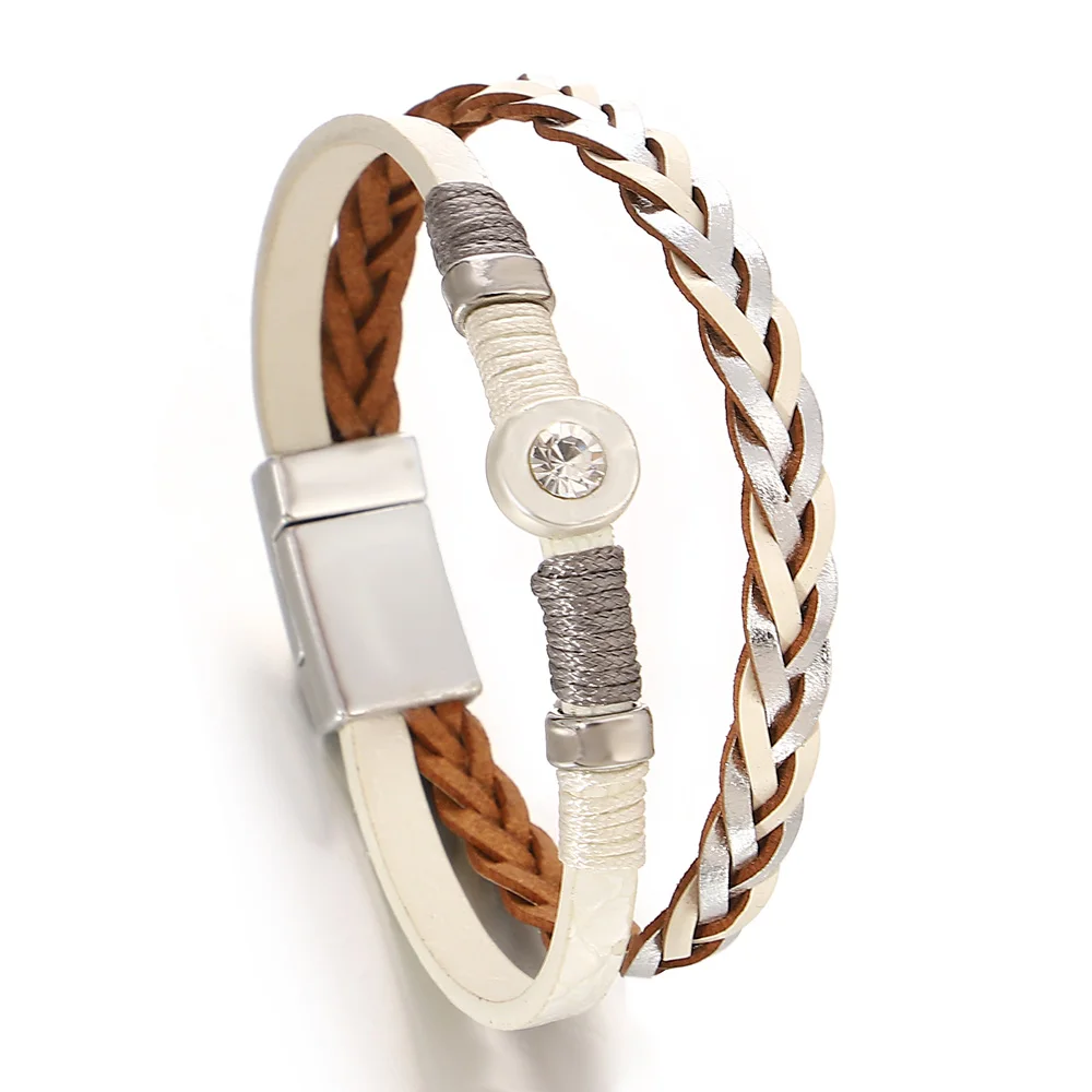 Bracelet en cuir blanc et métal