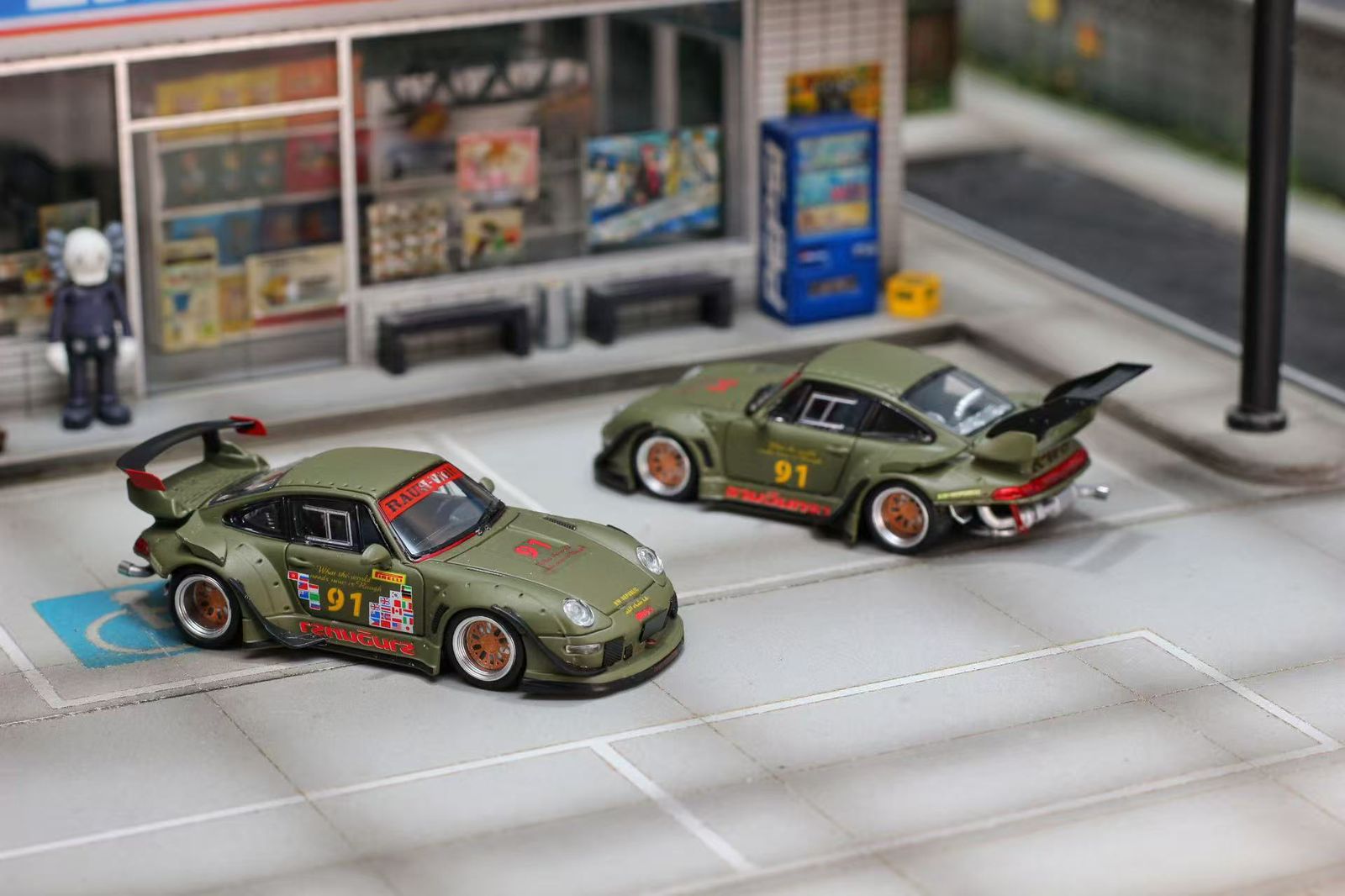 Street Weapon 1:64 RWB 993 Matte green