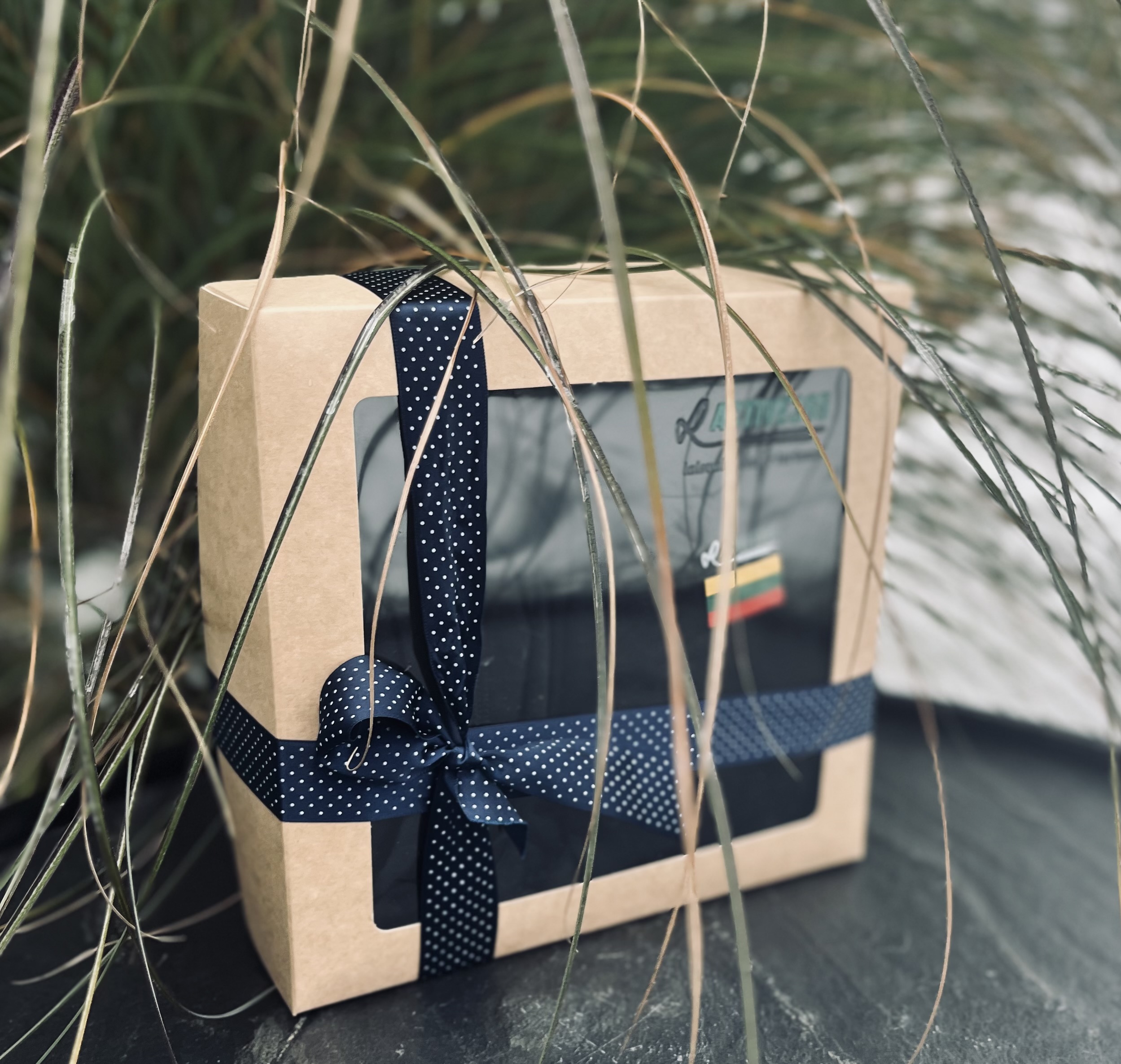 Termo rūbų komplektas (vyriškas / moteriškas) + Elegantiškas pakavimas