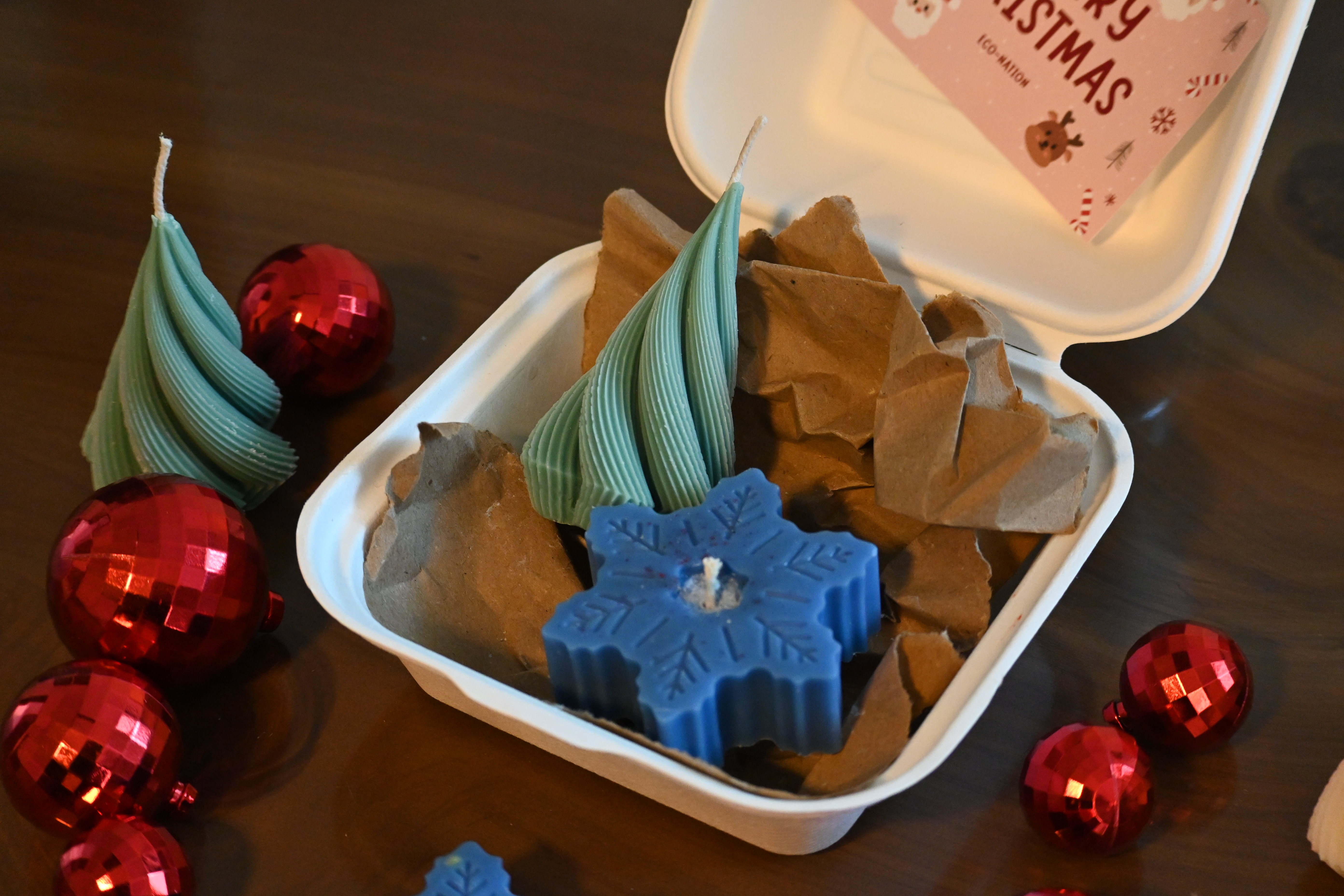 Holly jolly gift set