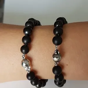 Bracelet 24 perles shungite fermoir boule argent