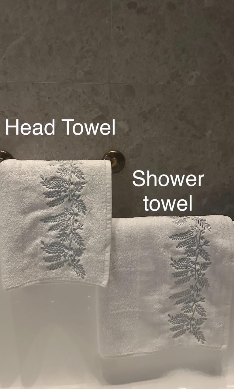 Terry velour spike bathrobe set Half collar embroidery