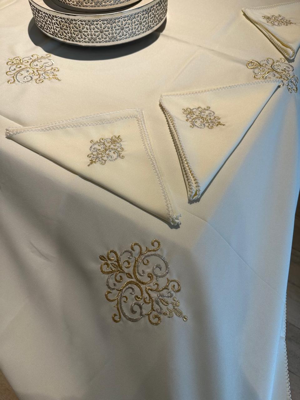 Elegant Embroidered tablecloth set