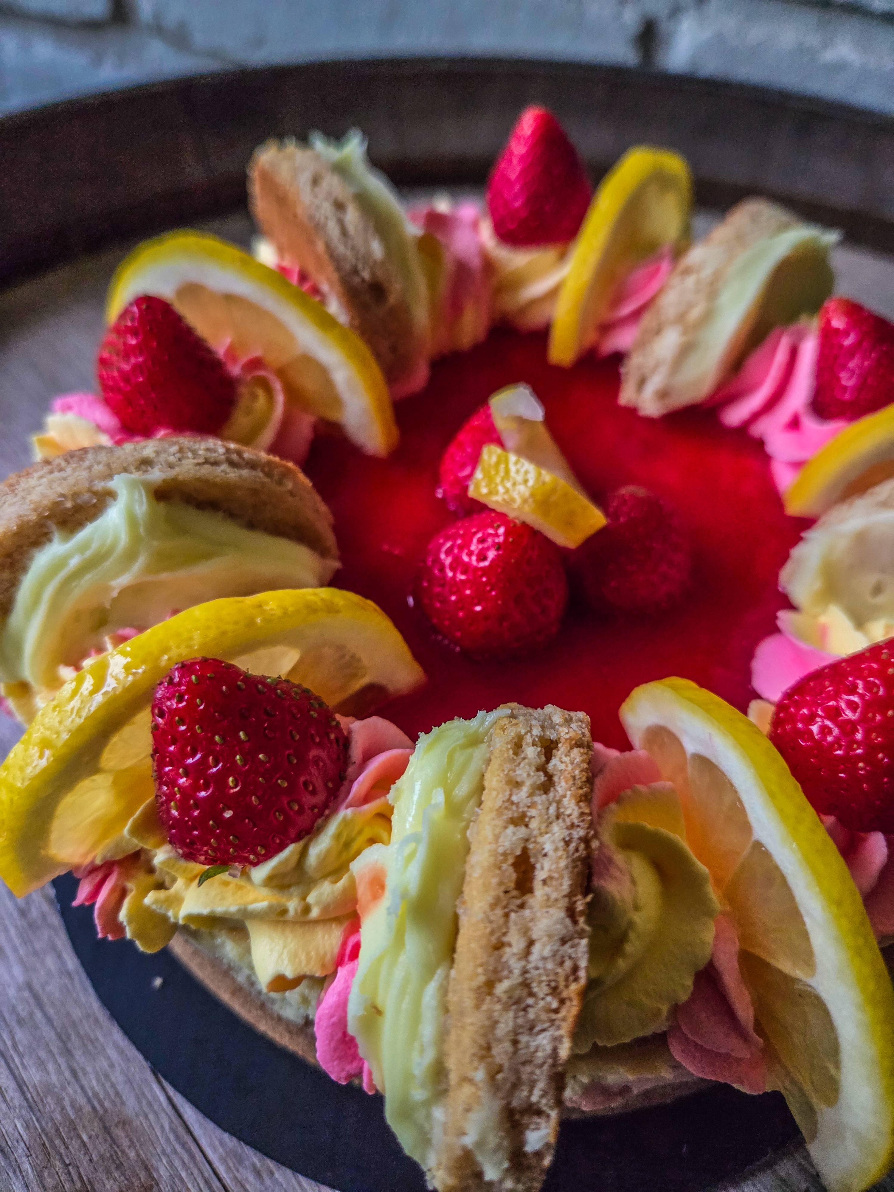 Strawberry Lemonade Cheesecake 